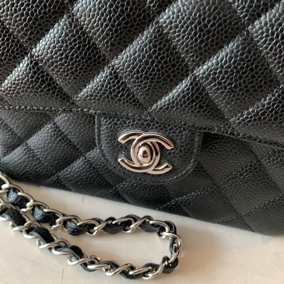 Meet Your Posher👛💋😎 - Picture 4 of 16